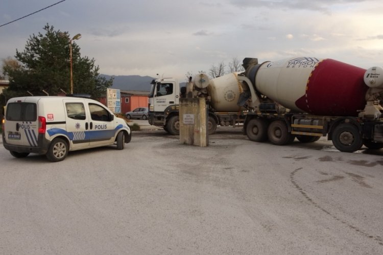 Kocaeli'nde &ccedil;alıştığı makineye sıkışan iş&ccedil;i feci şekilde can verdi