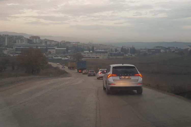 Bursa'da G&ouml;r&uuml;kle-Kayapa arasındaki yolda ulaşım sorunları b&uuml;y&uuml;yor