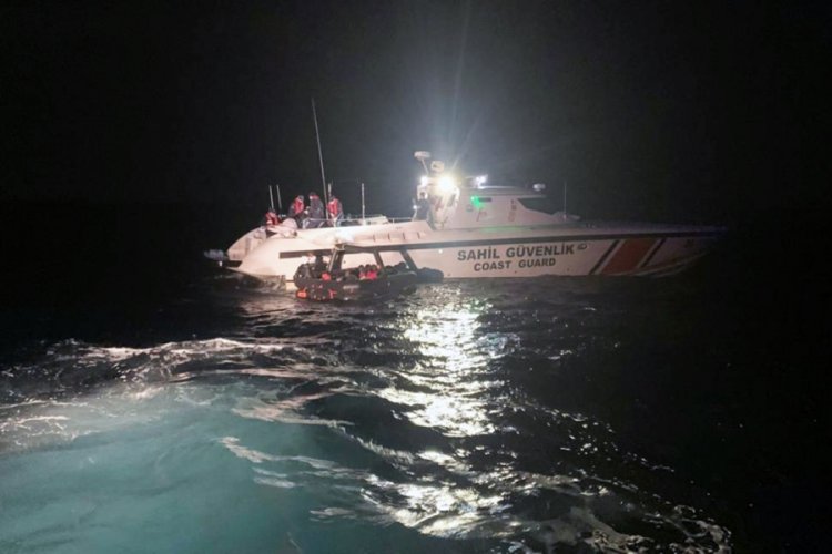 Muğla Dat&ccedil;a'da 40 g&ouml;&ccedil;men kurtarıldı