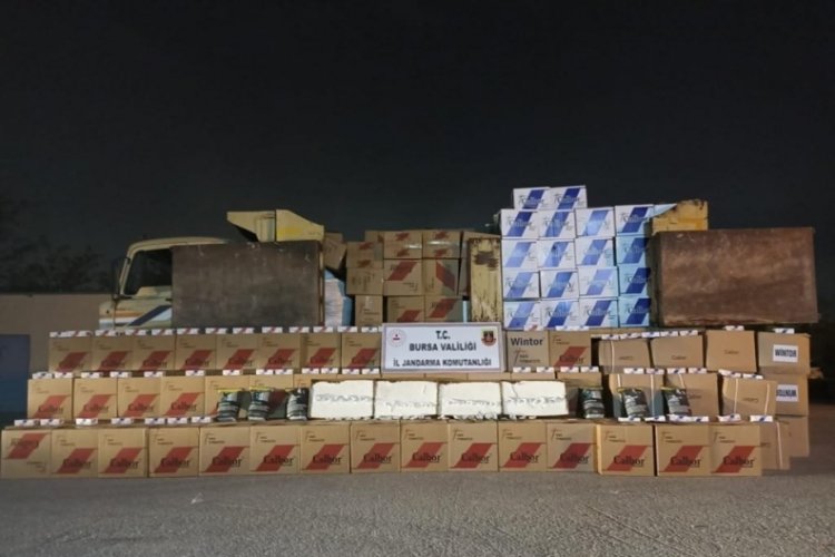 Bursa'da Jandarmadan milyonluk ka&ccedil;ak t&uuml;t&uuml;n operasyonu