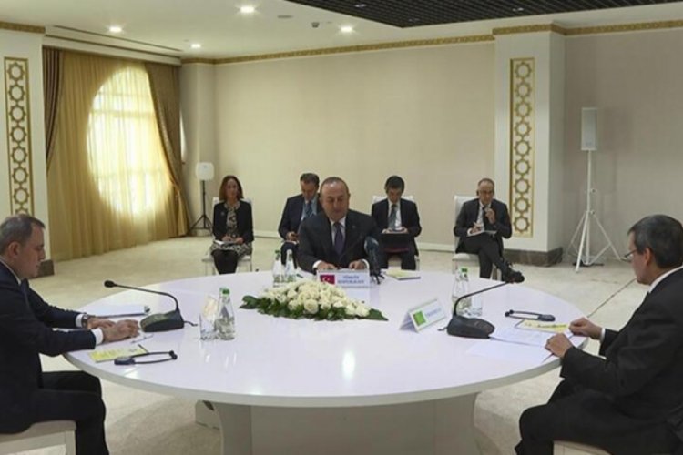 Bakan &Ccedil;avuşoğlu, T&uuml;rkmenistan'da &Uuml;&ccedil;l&uuml; Dışişleri Bakanları Toplantısı'na katıldı