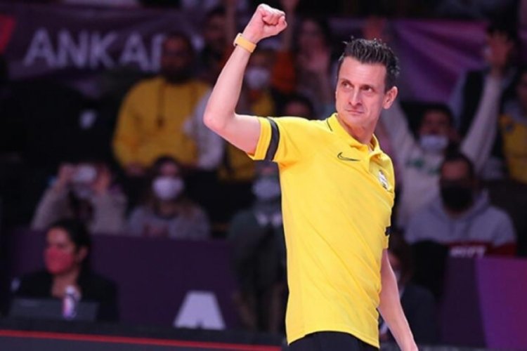 VakıfBank, Giovanni Guidetti ile yoluna devam ediyor