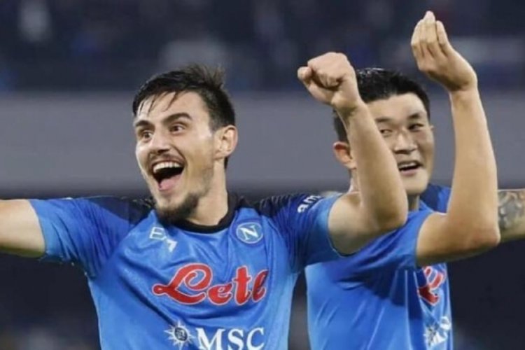 Napoli, Fenerbah&ccedil;eli yıldıza g&ouml;z&uuml;n&uuml; dikti!