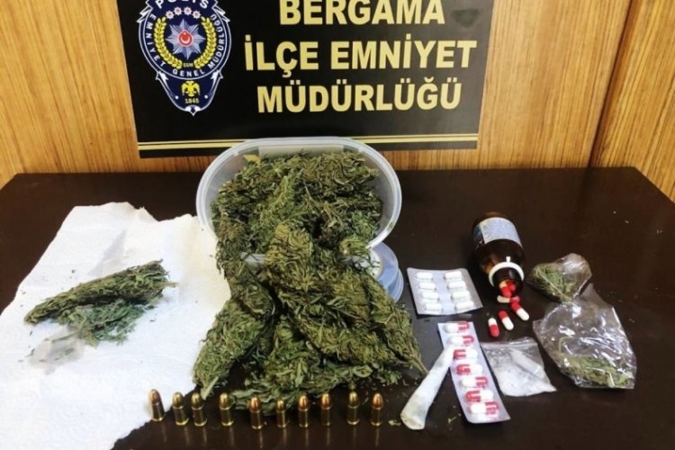 İzmir'de uyuşturucu evine operasyon: 1 g&ouml;zaltı