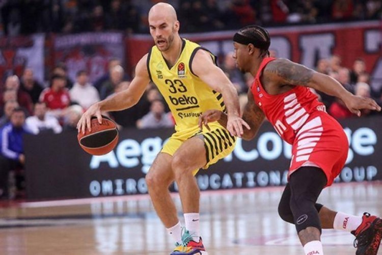 Fenerbah&ccedil;e Beko farklı kaybetti