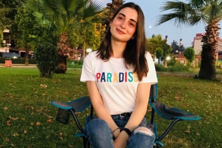 Elif &ccedil;alıştığı kafede m&uuml;şteriye iltifat ettiği i&ccedil;in &ouml;ld&uuml;r&uuml;lm&uuml;ş