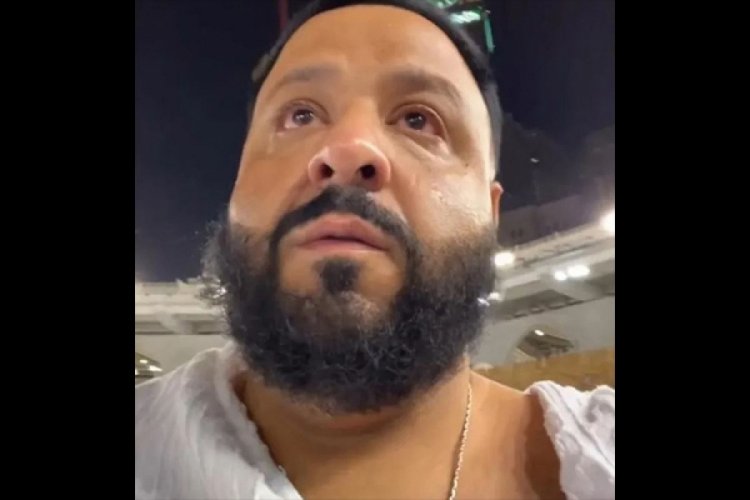Kabe'ye giden DJ Khaled g&ouml;zyaşlarına boğuldu