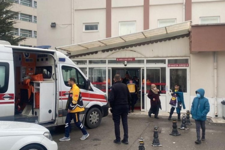 Niğde'de 12 &ouml;ğrenci Yerli Malı Haftası'nda okula getirilen yiyeceklerden zehirlendi