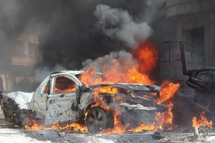 Irak'ta askeri araca bombalı saldırı: 3 &ouml;l&uuml;, 5 yaralı