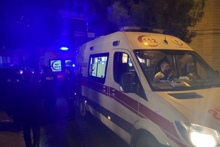İstanbul Ataşehir'de eşine sinirlendi, evi ateşe verdi