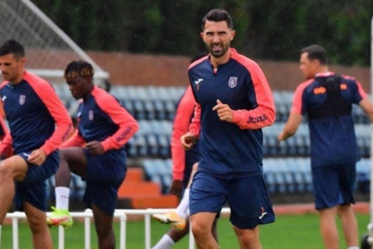 Başakşehir'de Hasan Ali Kaldırım, kadro dışı bırakıldı!