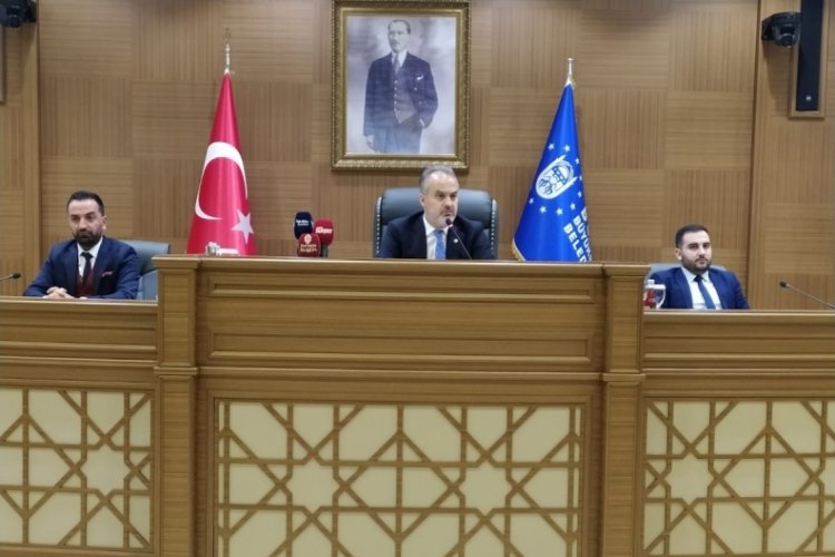 Bursa B&uuml;y&uuml;kşehir Meclisi'nde İmamoğlu gerginliği