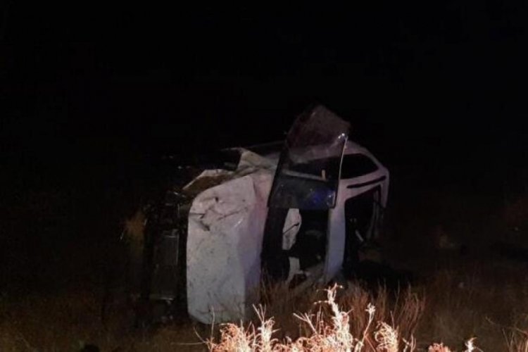 Erzincan'da trafik kazası: 3 &ouml;l&uuml;, 2 yaralı