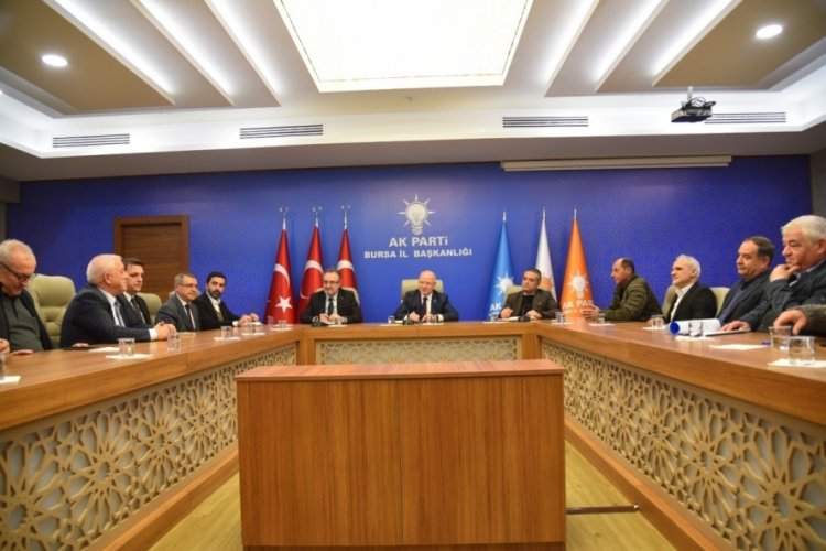 AK Parti Bursa İl Başkanı G&uuml;rkan: Esnafımızı geleceğe taşıyan adımları birlikte atıyoruz