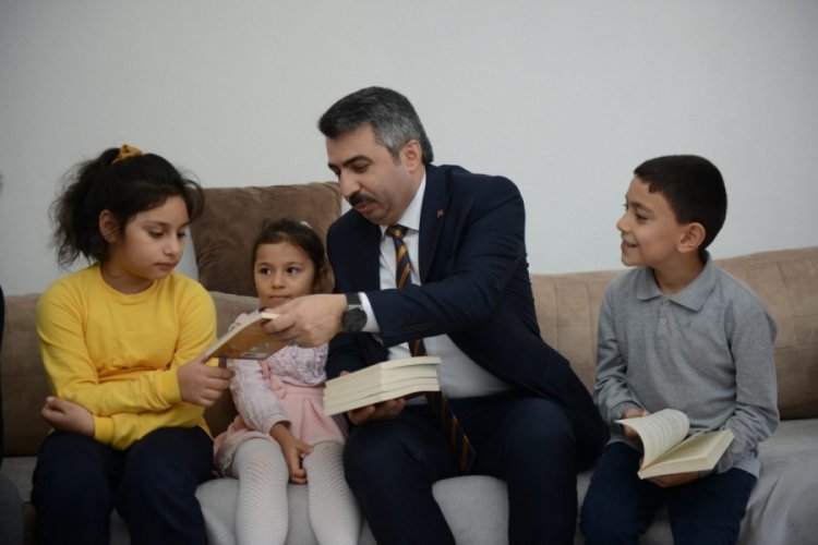 Bursa Yıldırım'ın yeni sakinlerine ilk hediyeleri belediyeden