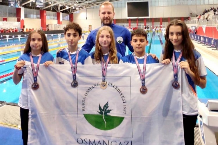 Bursa'da Osmangazili kula&ccedil;lar madalyaya doymuyor