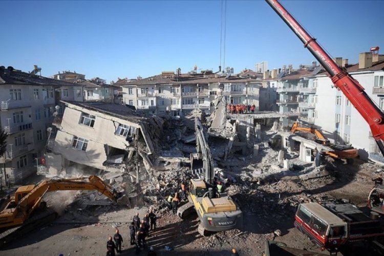 Uykusuzluk ve huzursuzluk deprem habercisi mi?