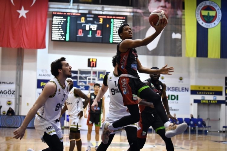 AKRAN Gemlik Fenerbah&ccedil;e'ye mağlup oldu