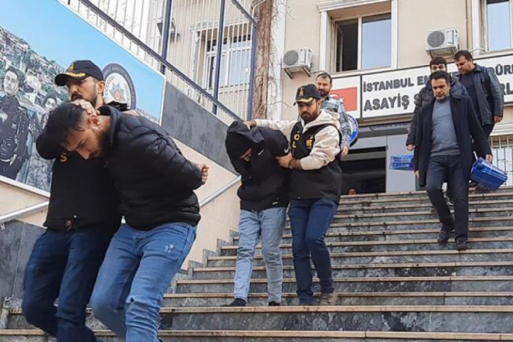İstanbul'da ATM hırsızları yakalandı