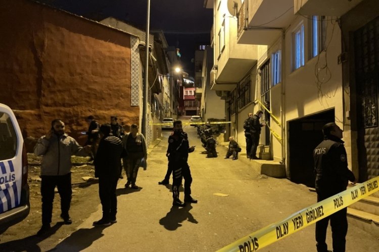 Bursa'da bı&ccedil;aklanarak hayatını kaybeden gencin &ouml;l&uuml;m&uuml;yle ilgili 4 zanlı g&ouml;zaltında