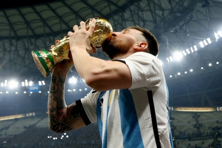 Messi milli takımı bırakıyor mu? Resmen a&ccedil;ıkladı
