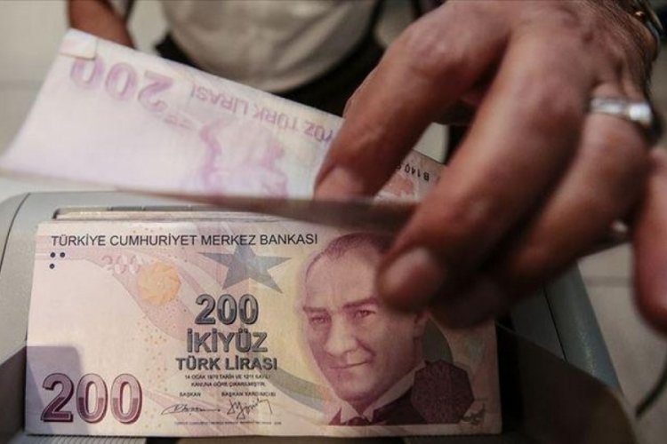 G&ouml;zler yarınki toplantıda: Asgari &uuml;crette kritik toplantı