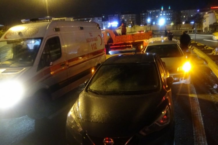 İstanbul'da kazada hasar kontrol&uuml; sırasında bir başka kaza