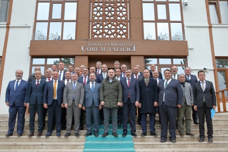 Ulaştırma ve Altyapı Bakanı Adil Karaismailoğlu, &Ccedil;orum'da konuştu