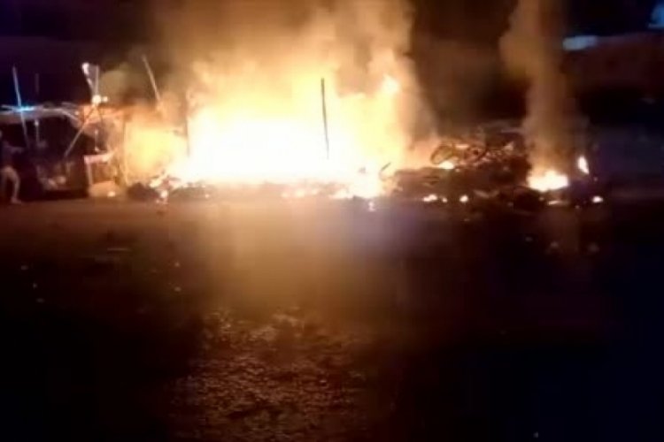 Pakistan'da bombalı saldırıda 13 kişi yaralandı