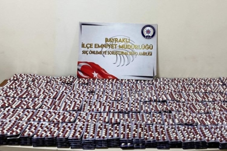 İzmir'de binlerce hap ele ge&ccedil;irildi