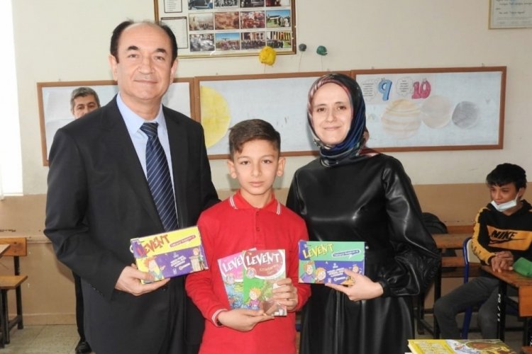 Bursa'da ortaokul &ouml;ğrencisinin bir kitapla hayatı değişti