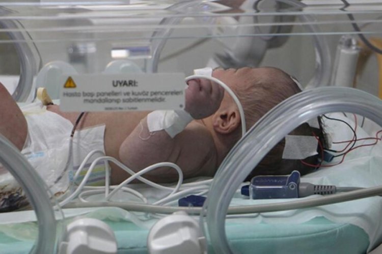 Burdur'da sokağa terk edilen bebeğin sağlık durumuna ilişkin gelişme