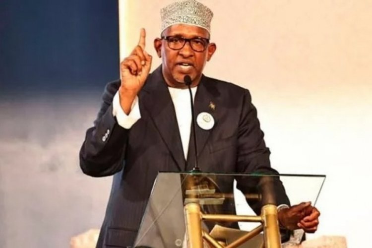 Kenya Savunma Bakanı Duale, baş&ouml;rt&uuml;s&uuml; ayrımcılığına tepki g&ouml;sterdi