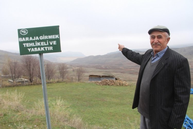 Sivas'ta barajda adeta bir damla su kalmadı