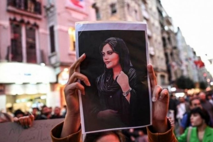 İran, Mahsa Amini g&ouml;sterileri i&ccedil;in ABD'yi sorumlu tutuyor