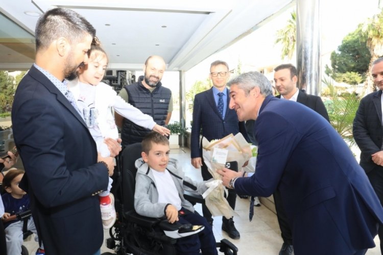 Marmaris'te SMA'lı &ccedil;ocuklar ve aileleri i&ccedil;in kamp d&uuml;zenlendi