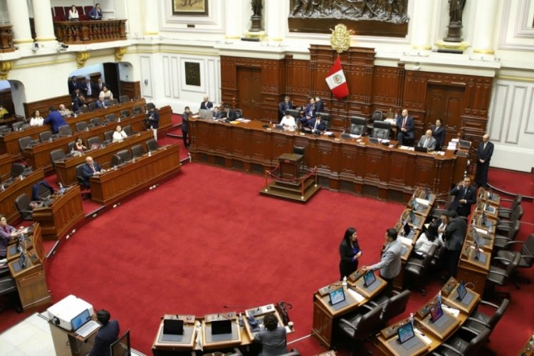 Meksika B&uuml;y&uuml;kel&ccedil;isi Peru h&uuml;k&uuml;meti tarafından "istenmeyen kişi" ilan edildi