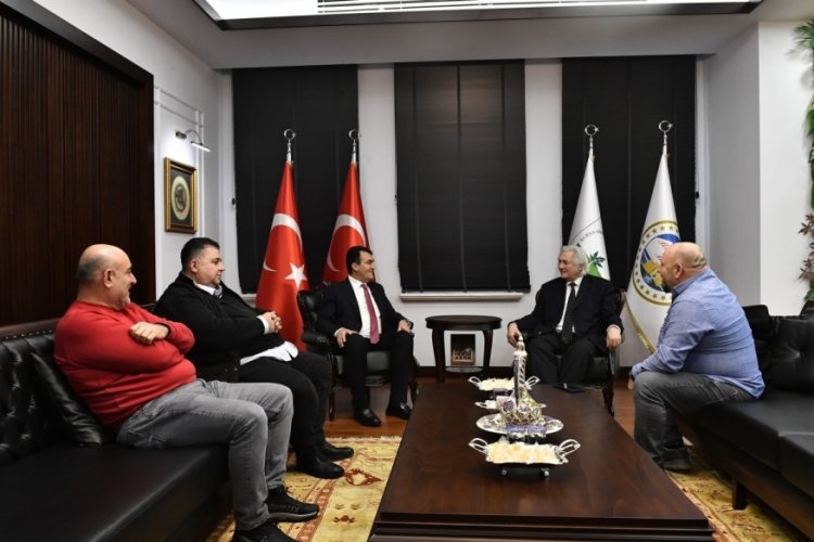 Bursa'nın Osmangazi Belediye Başkanı'na Fransız mevkidaşından taziye ziyareti