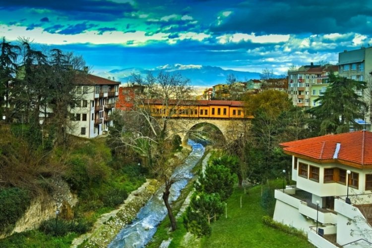 Bursa'ya Orta Doğu'dan charter u&ccedil;uşlarla daha &ccedil;ok turist gelmesi hedefleniyor