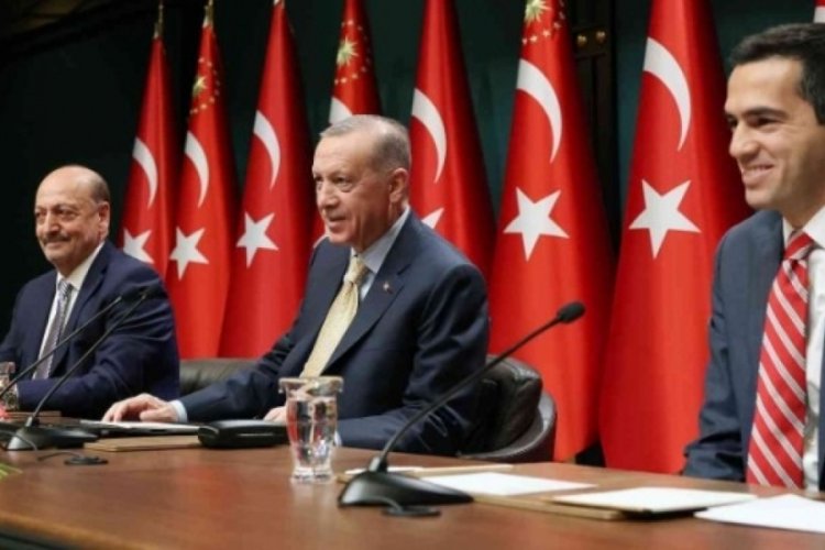 8 bin 506 liraya y&uuml;kseltilen asgari &uuml;cret d&uuml;nya basınında