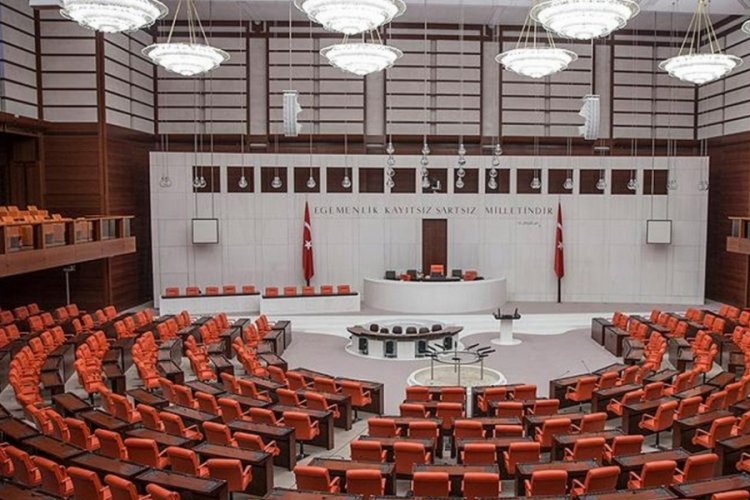 İYİ Parti, HDP ve CHP'nin grup &ouml;nerileri kabul edilmedi