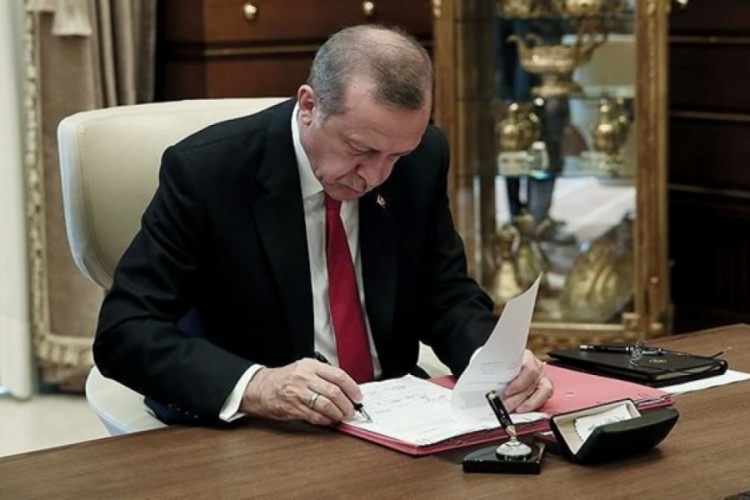 BT&Uuml;'ye yeni rekt&ouml;r atandı!