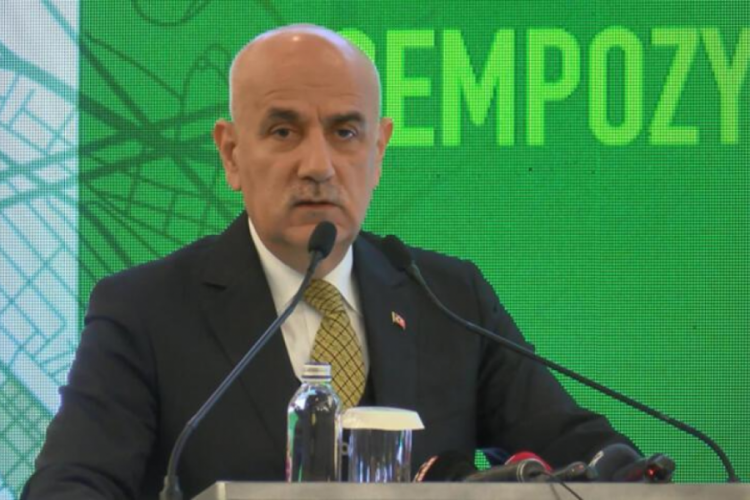 Bakan Kirişci: Toprağımıza sahip &ccedil;ıkacağız, suyumuzu &ccedil;ok idareli kullanacağız