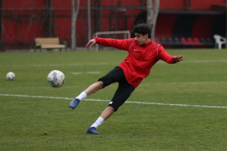 Gen&ccedil;lerbirliği'nin rakibi Bandırmaspor