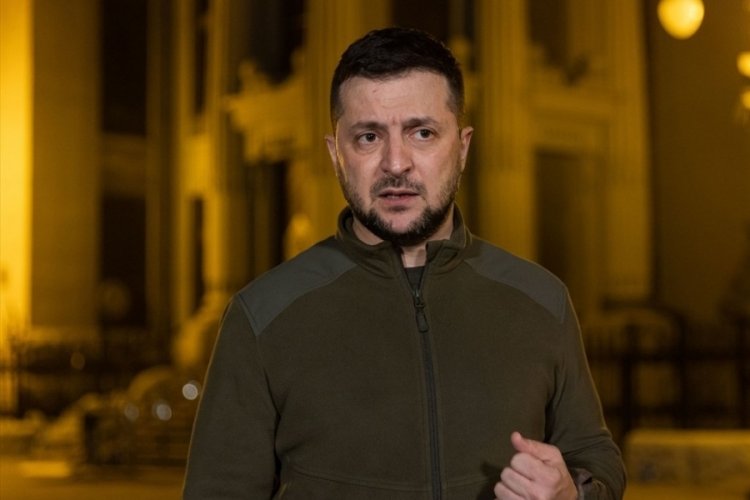Zelenski'den 'm&uuml;cadeleye devam' mesajı