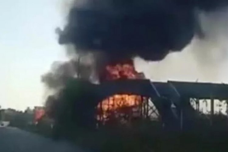 G&uuml;ney Afrika'daki gaz tankeri patlamasında can kaybı 15'e y&uuml;kseldi