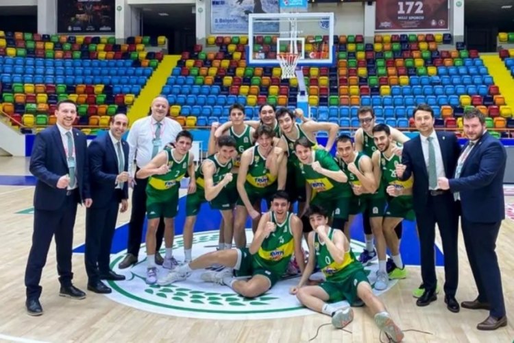 Gen&ccedil; Timsahlar, Sel&ccedil;uklu Belediyesi'ni rahat ge&ccedil;ti