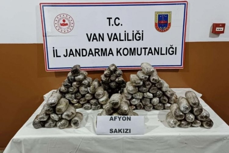 Van'da 47 kilo Afyon Sakızı ele ge&ccedil;irildi
