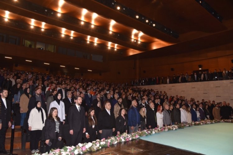 AK Parti Bursa İl Gen&ccedil;lik Kolları, uzman isimlerle bilgi paylaşımında bulundu