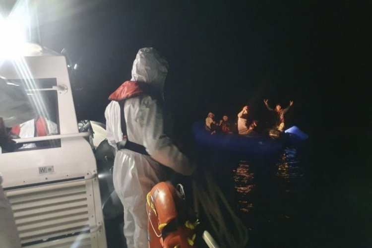 Yunan unsurlarının geri ittiği 61 ka&ccedil;ak g&ouml;&ccedil;men kurtarıldı